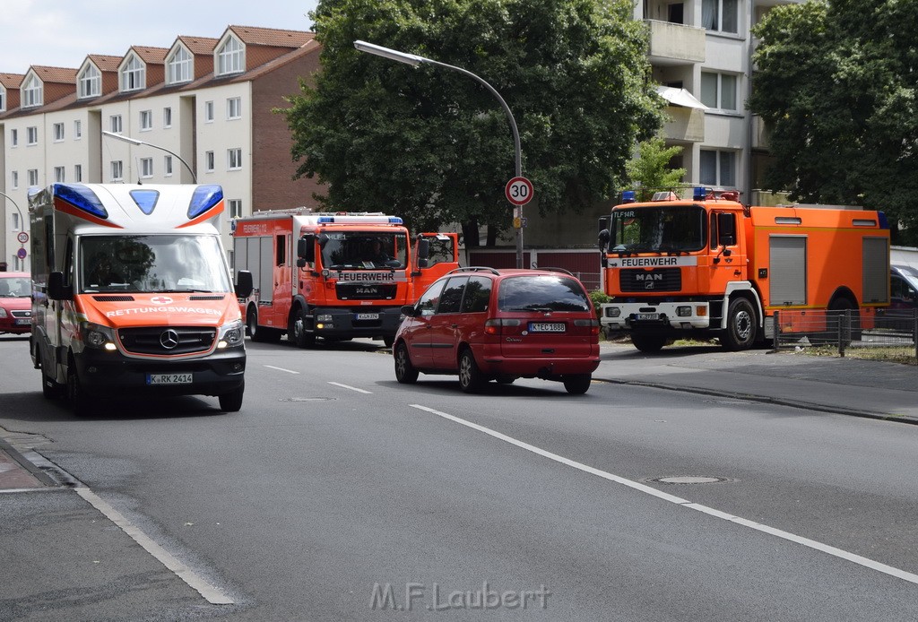 Feuer 2 Y Koeln Bilderstoeckchen Schiefersburger Weg P07.JPG - Miklos Laubert